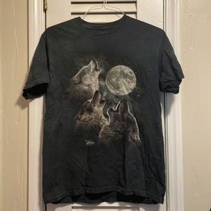 Wolf tee